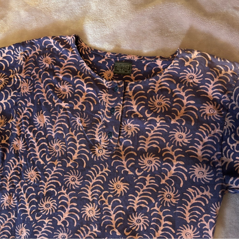 Vintage, Men’s, Hand Loom Batiks, BoHo, Henley Shirt - Picture 2 of 6